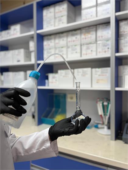 Teknologji laboratorike