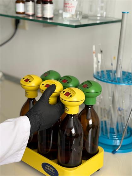 Teknologji laboratorike